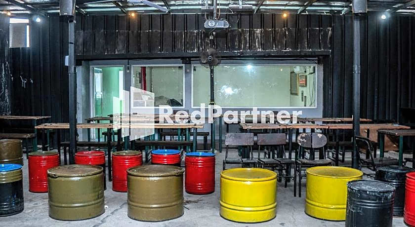 Jabrix Hotel Mitra RedDoorz