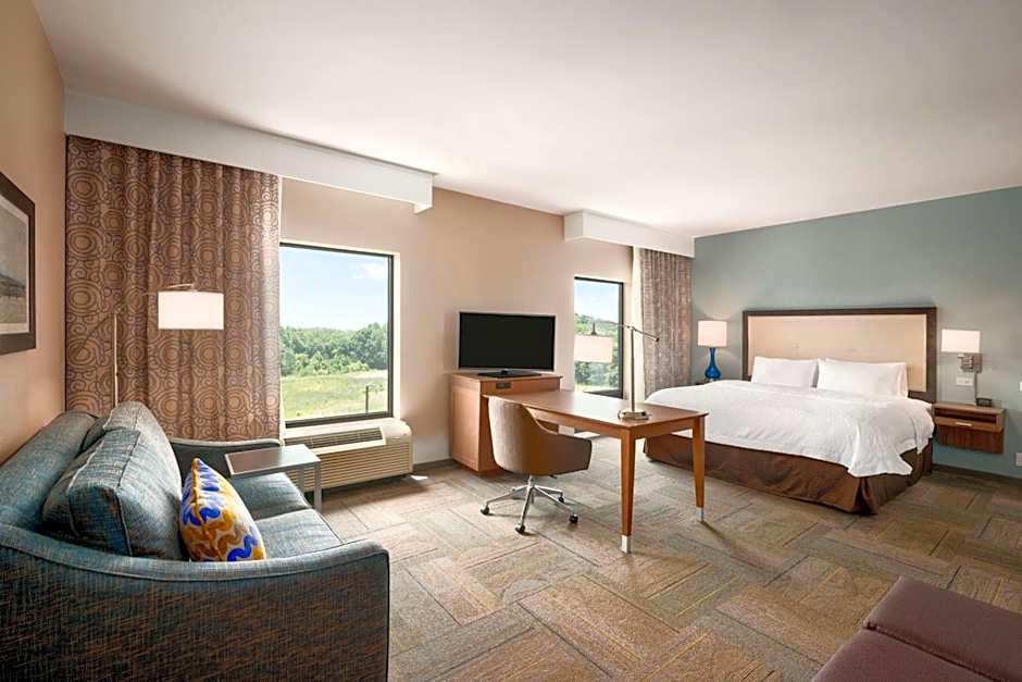 Hampton Inn & Suites - Lavonia, GA