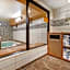 Best Western Plus Barclay Hotel