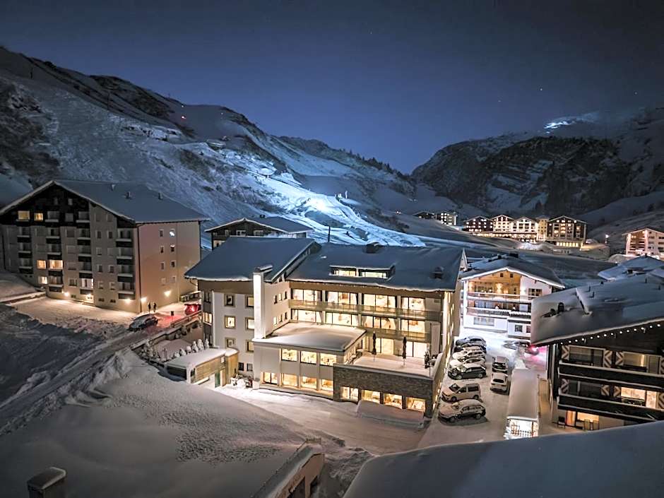 Hotel Albona Nova