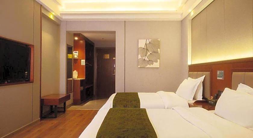 GreenTree Inn Jiuquan Century Plaza Hotel