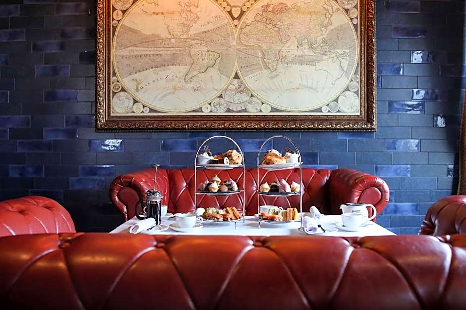 DoubleTree by Hilton Belfast City Ten Square