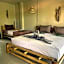 Mythai Guesthouse