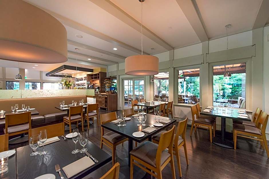 Harvest Inn
