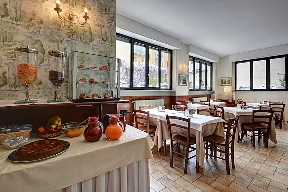 Astor Hotel