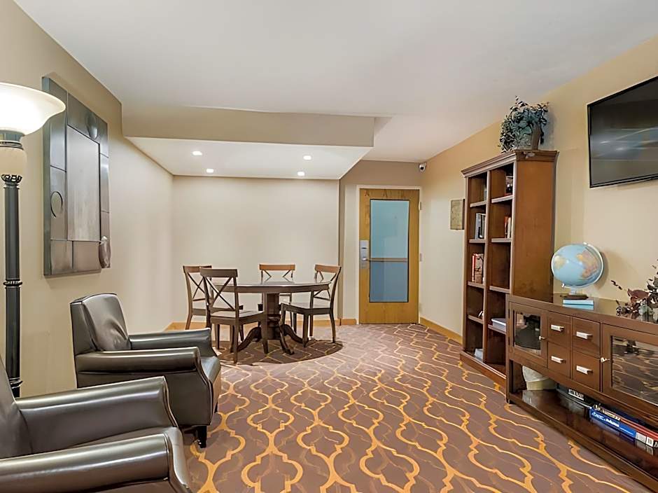 Best Western Town And Country Inn