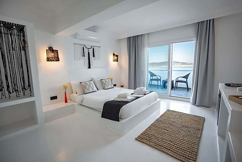 Çamlık 87 Hotel Ayvalık