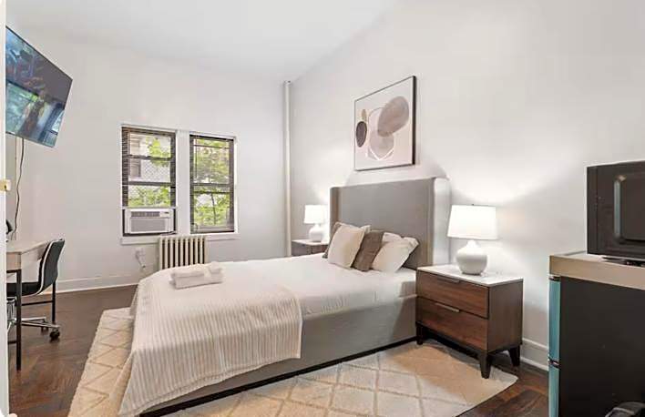Bay Ridge ApartHotel