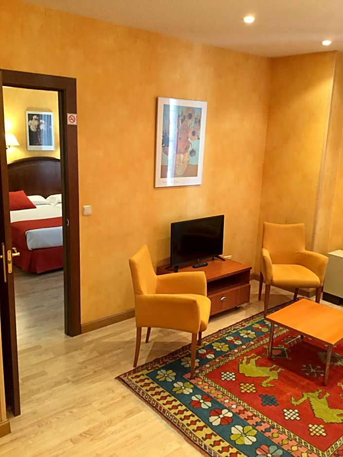 Photo 1 of 40 of Hotel Cordón