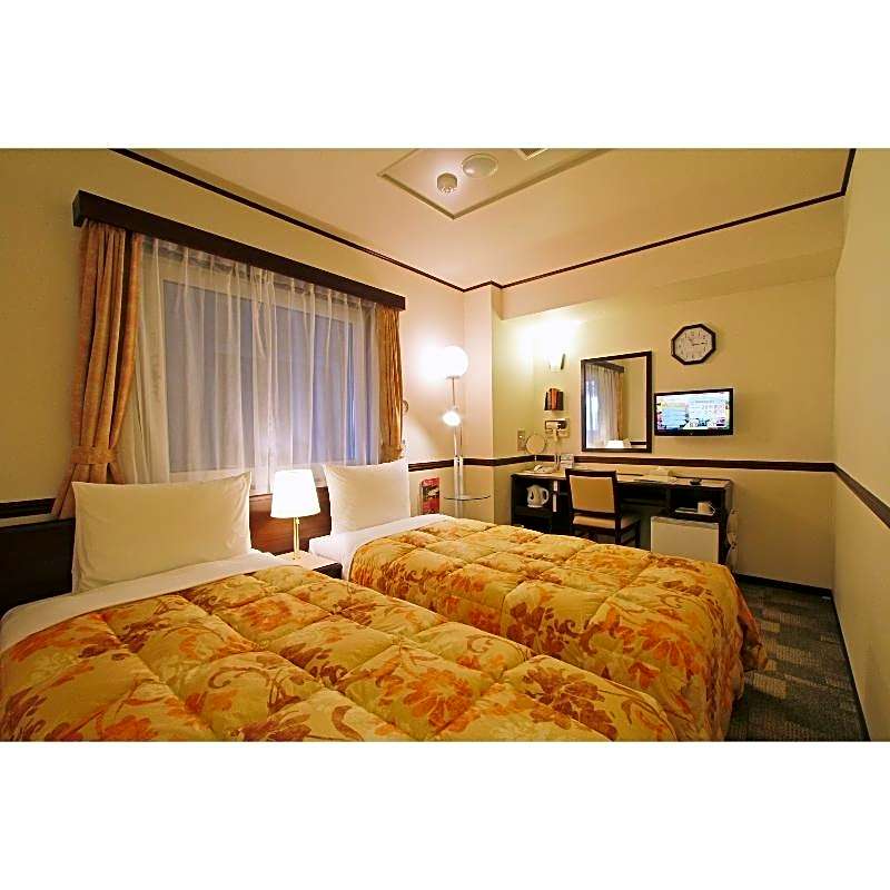 Toyoko Inn Nagoya-Eki Sakuradori-Guchi Honkan