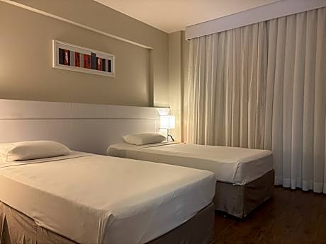 STANDARD TWIN CAPACITY 01