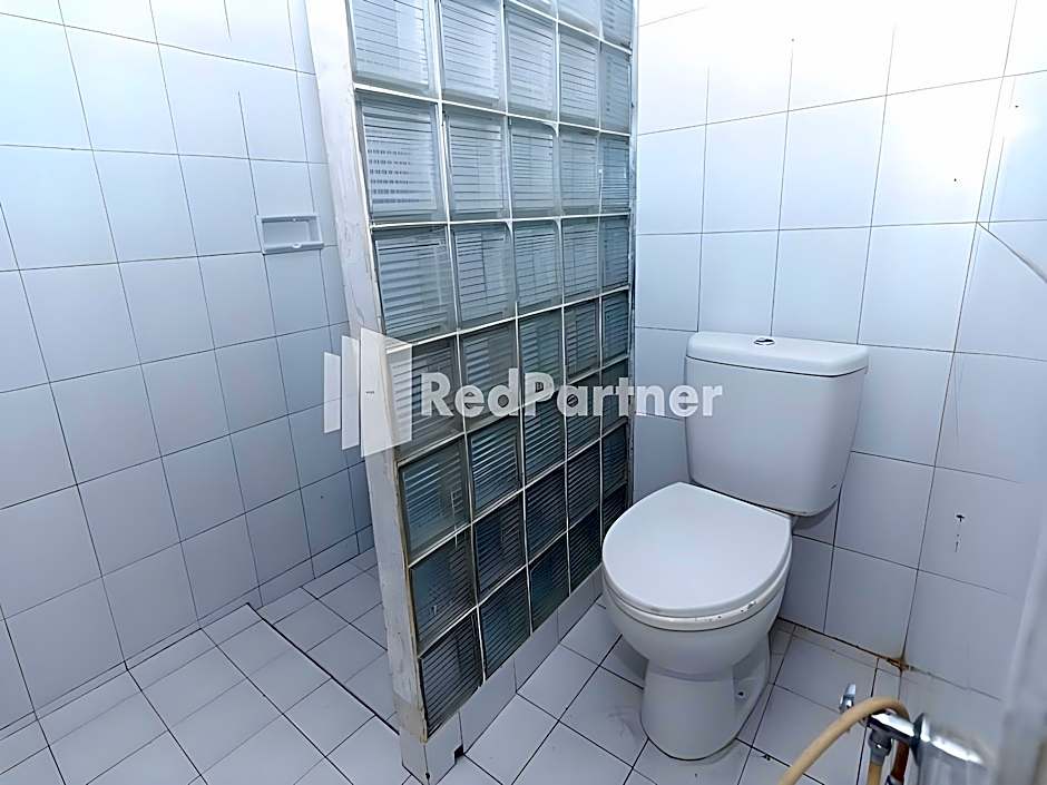 Hotel Gondangdia Puncak Mitra RedDoorz