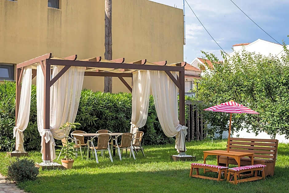 Konstantina Apartments