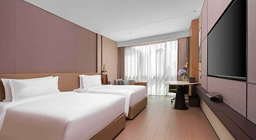 Grand Mercure Wuhan International Expo Center