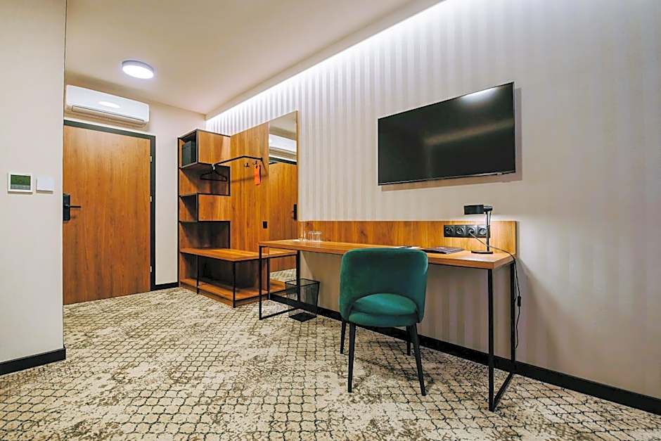 Hotel Cztery Pory Roku