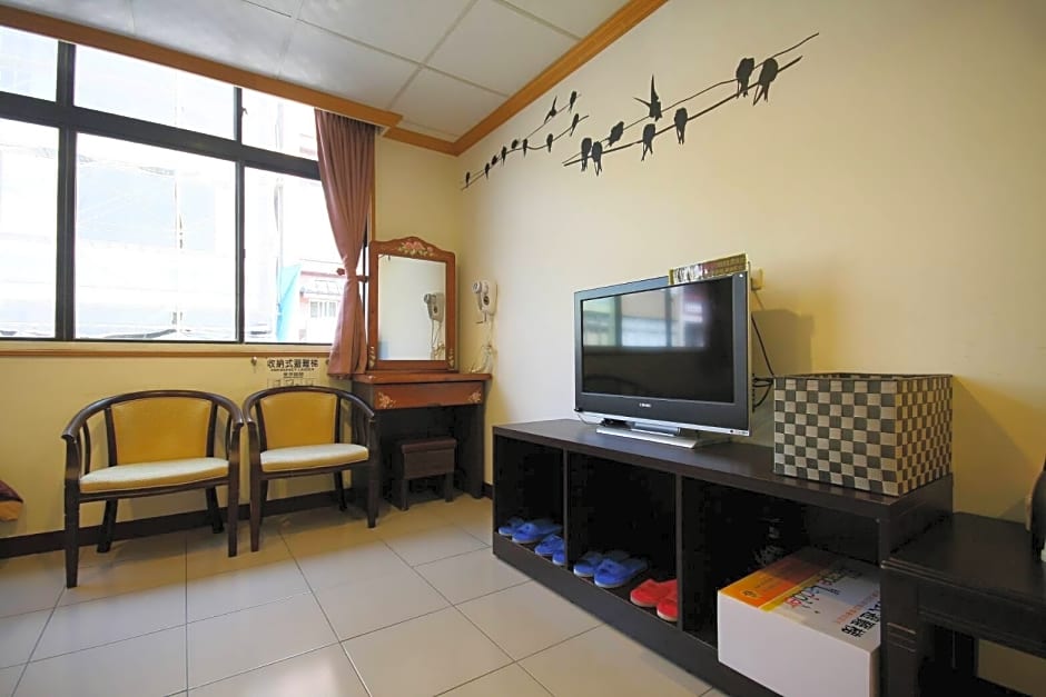 Sun Moon Lake Sunflower House