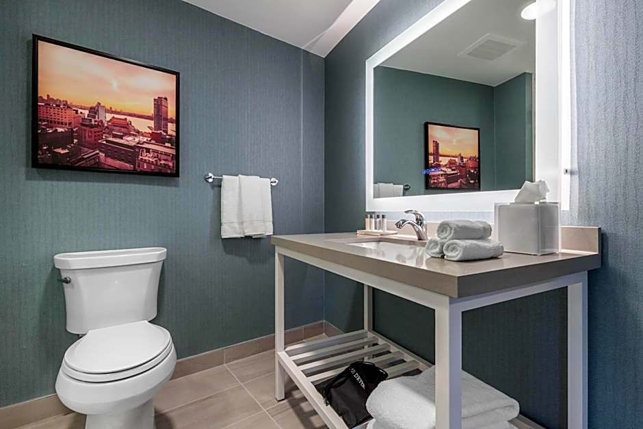 Cambria Hotel West Orange