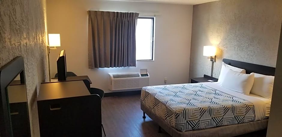 Motel 6 Elk Grove Village - O'Hare