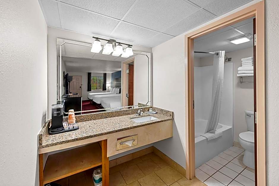 Clarion Inn Branson