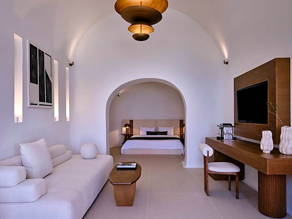 Andronis Luxury Suites