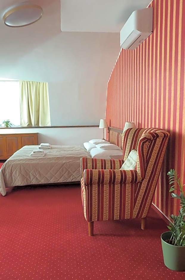 Zámocká koruna u Hoffera