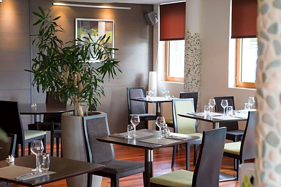 Hotel Mercure Rennes Cesson
