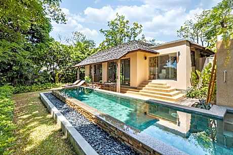 Honglek Seaview Pool