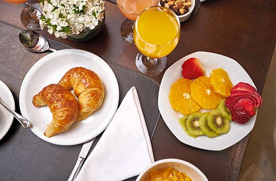 Cyan Hotel de Las Americas