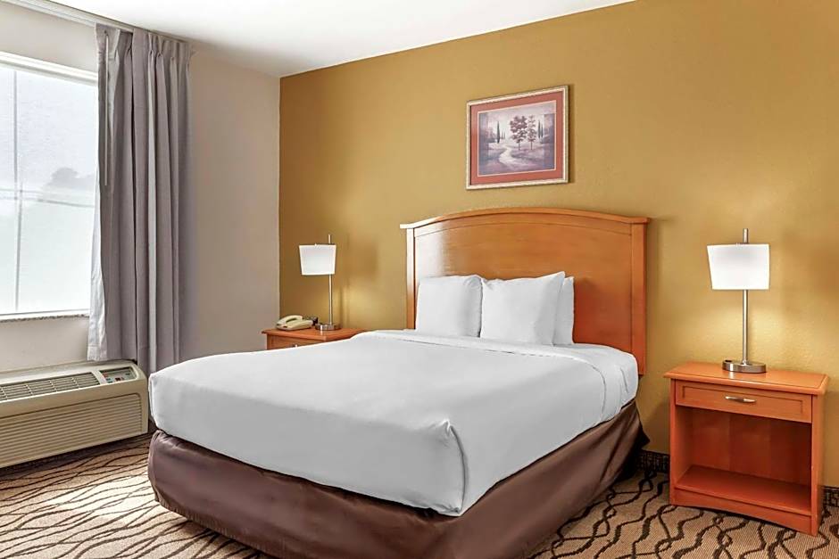 Comfort Inn & Suites Chesapeake
