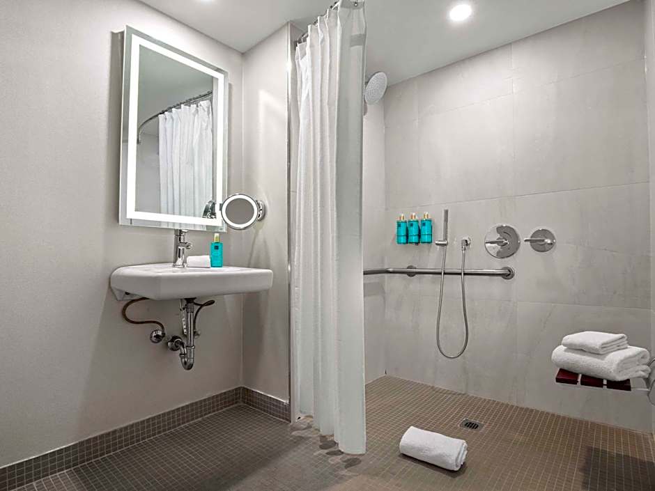 The Novotel Toronto Center Hotel