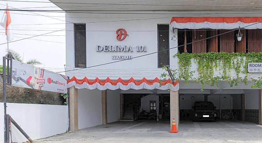 RedDoorz Syariah near Mall Of Serang