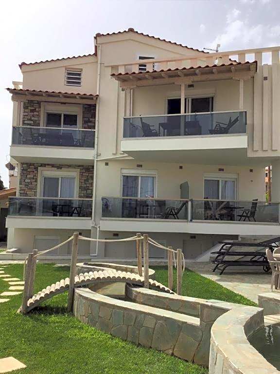Villa Nikiti View semi-basement