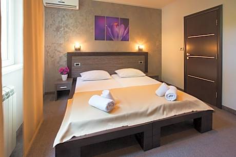 Economy Double or Twin Room