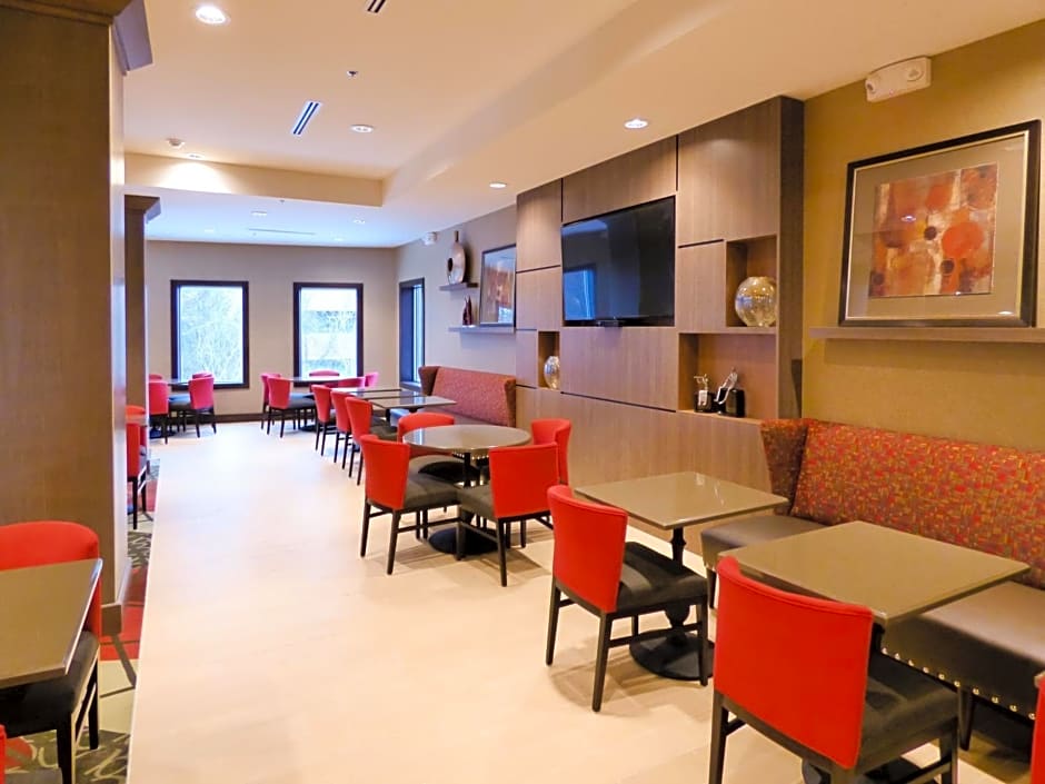 Holiday Inn Express & Suites Plymouth - Ann Arbor Area By IHG