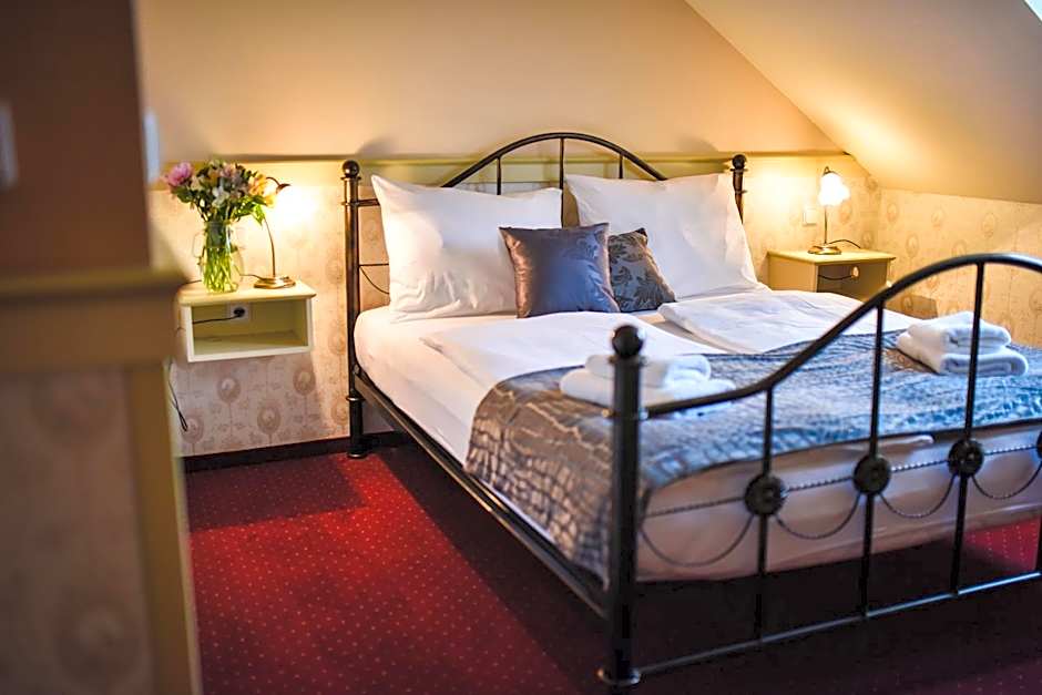 Zámek Kamenný Dvůr