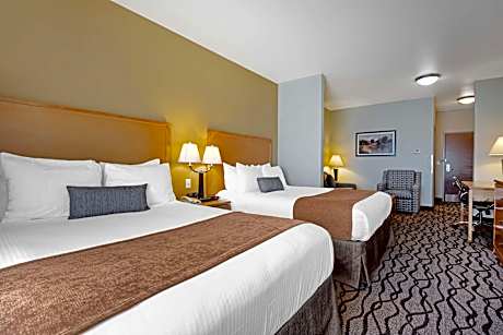 Suite-2 Queen Beds