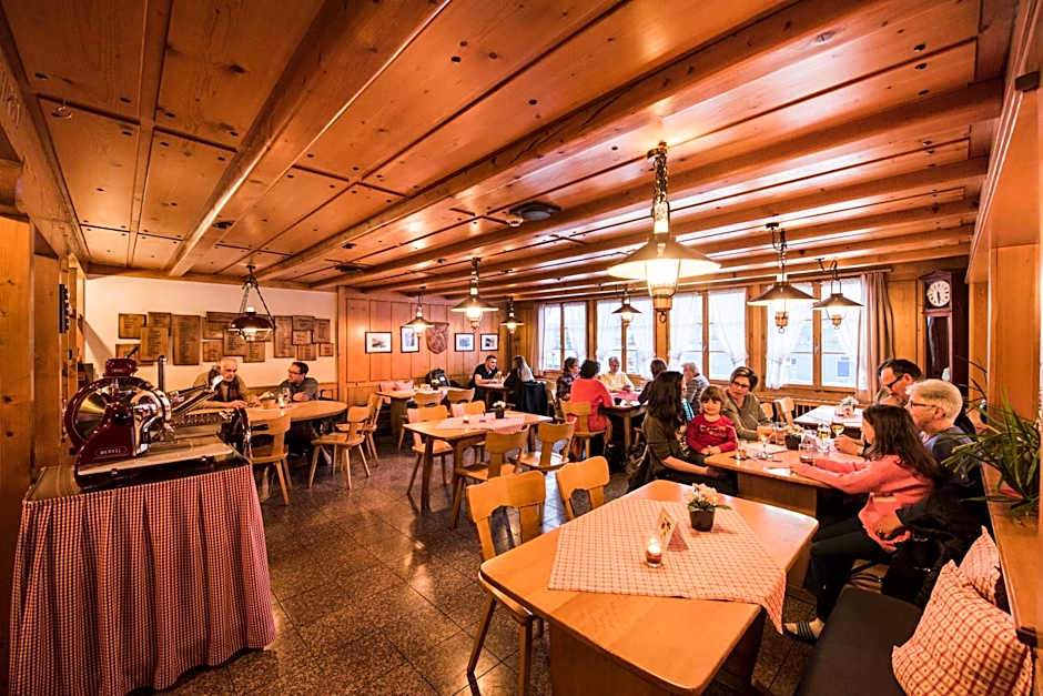 Hotel Weisses Kreuz