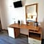 Largo Beach Hotel