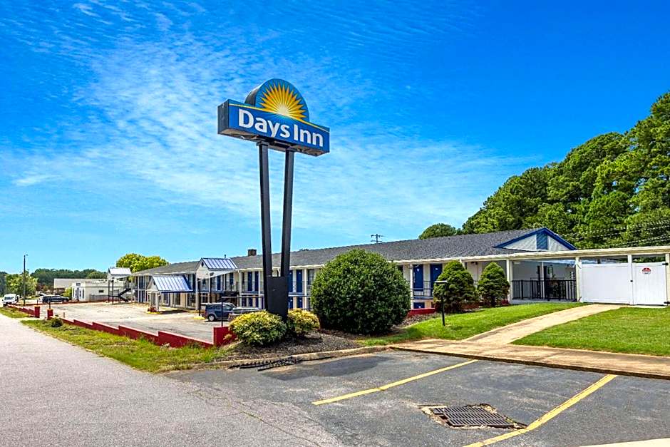 Days Inn by Wyndham Lincolnton