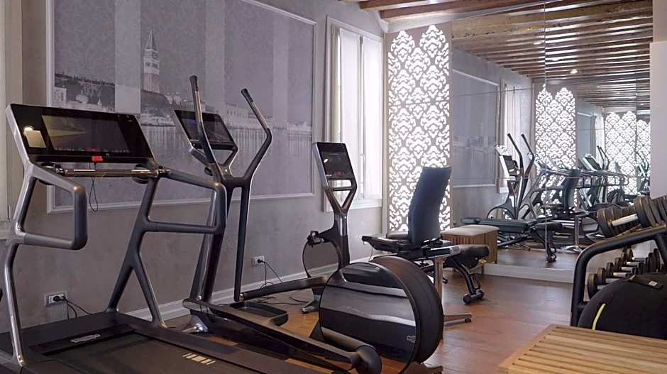 Savoia & Jolanda Hotel