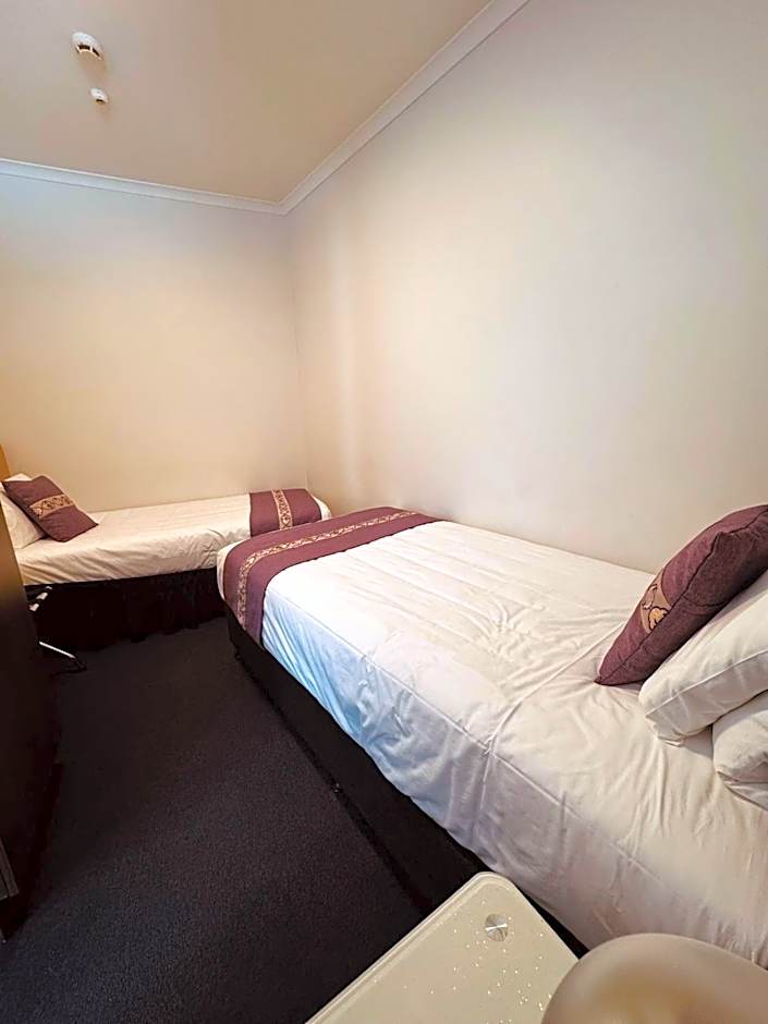 Amethyst Court Motor Lodge