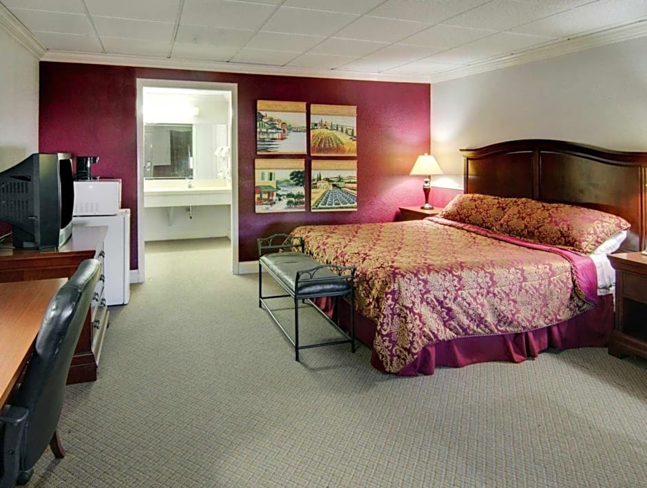 Rodeway Inn Conference Center El Dorado