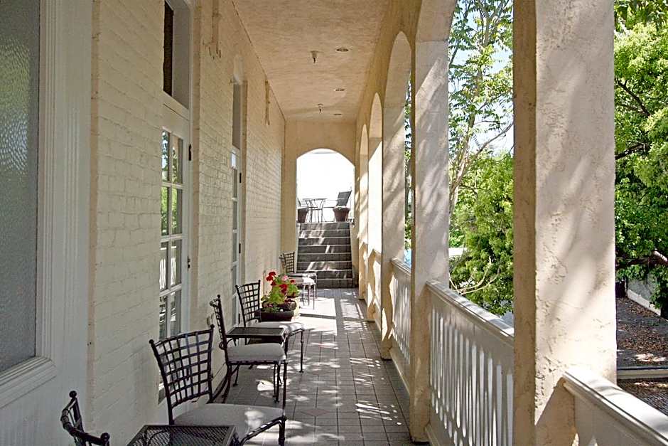 Healdsburg Inn on the Plaza, A Four Sisters Inn