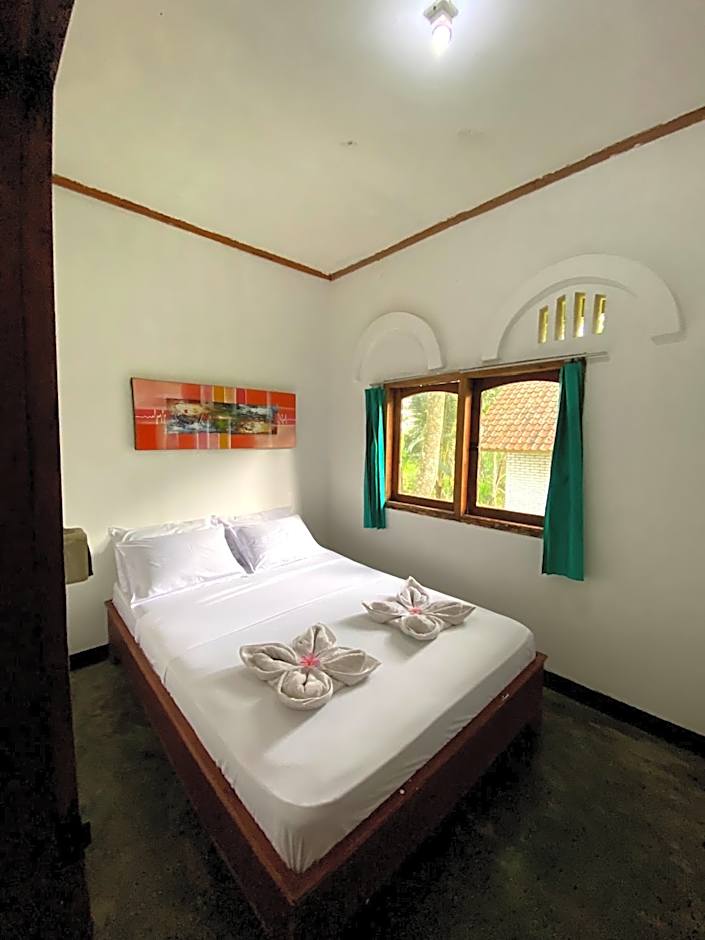 Hakiki Inn Bungalows