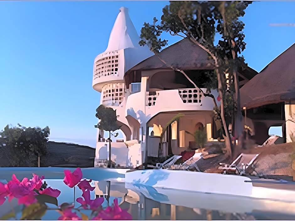 Al Faro Cosmio Hotel