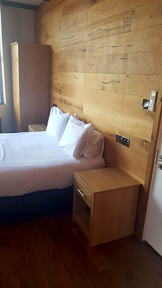 The Castle Hotel Neath