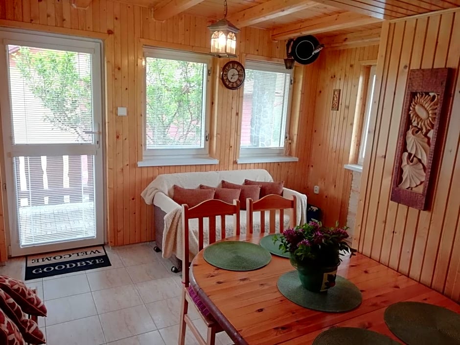 Chalúpka u Babičky