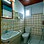 Binji Hotel