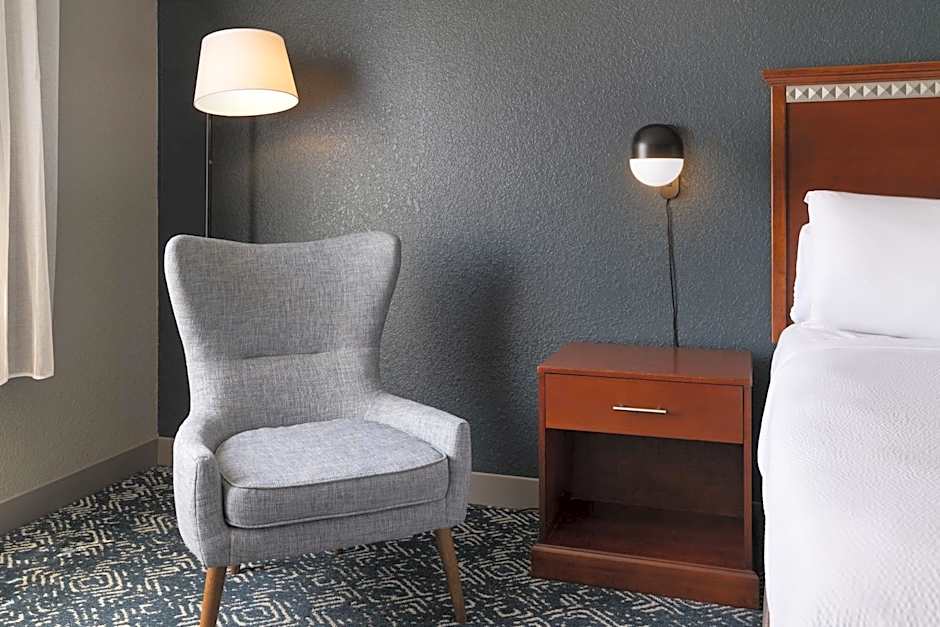 Four Points By Sheraton Tucson Airport