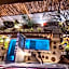 Uayma increible cuarto en el centro con piscina